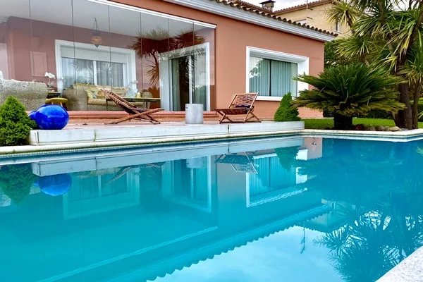 Thinking of Buying a Holiday Home? Six important Factors to Consider